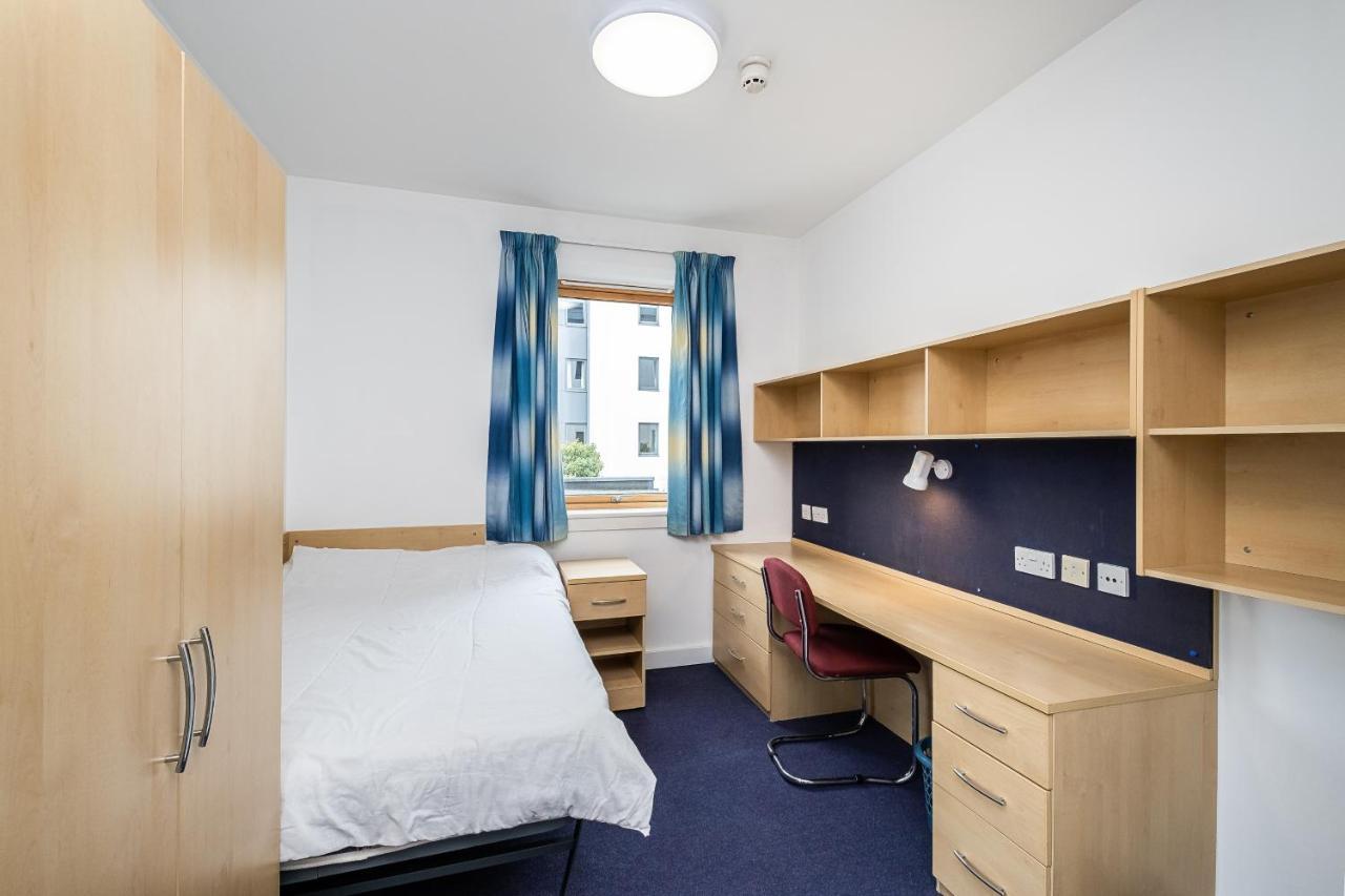 1 Night Free Comfortable Ensuite Rooms, Gillingham - Sk Hoo Zewnętrze zdjęcie